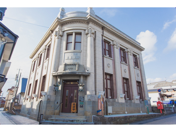 山鹿灯籠民芸館