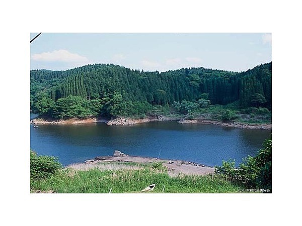 芹川ダム湖
