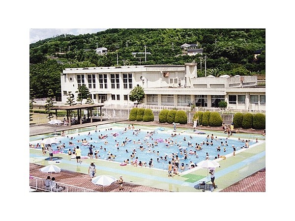 出水市海洋公園プール