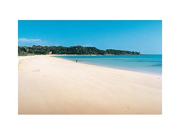 漢那ビーチ海水浴場