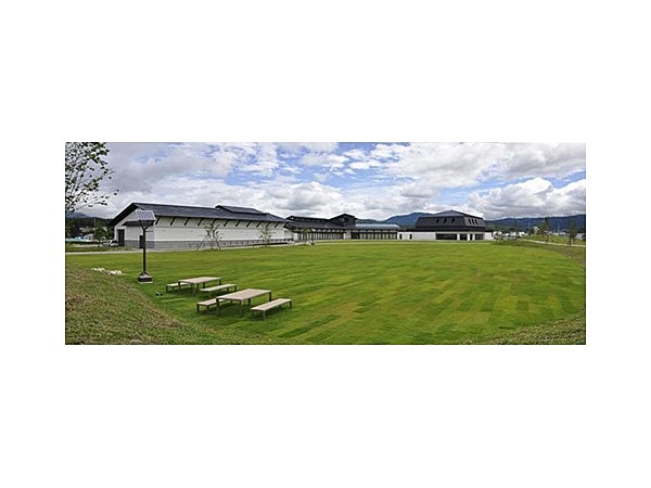 白鷹町文化交流センターあゆーむギャラリー