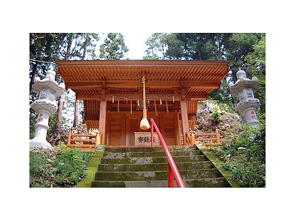 白山比め神社