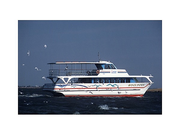 霞ヶ浦湖上めぐり遊覧船