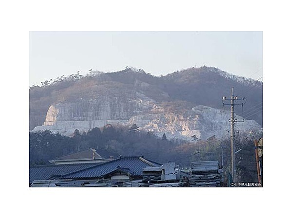 稲田石切り山脈