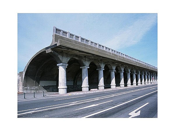 北防波提ドーム