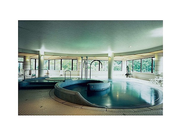 ポンピラ アクア リズイング