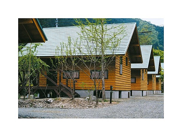 黒坂石バンガロー・テント村