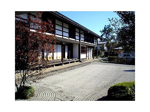 史跡五料茶屋本陣お西・お東