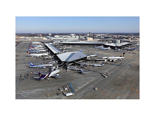 成田国際空港