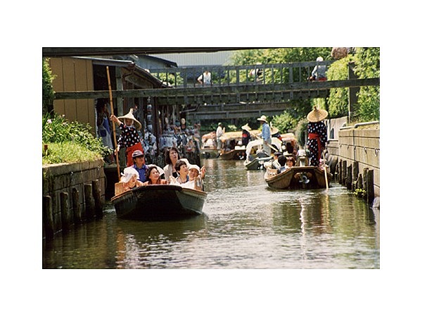 加藤洲十二橋めぐり