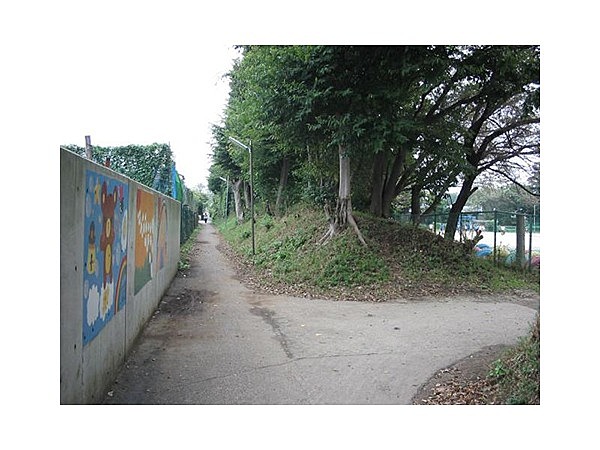 下総小金中野牧跡 野馬土手