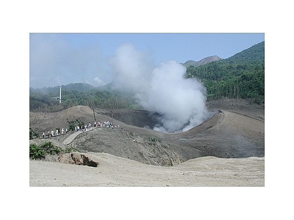 有珠山西山山麓火口