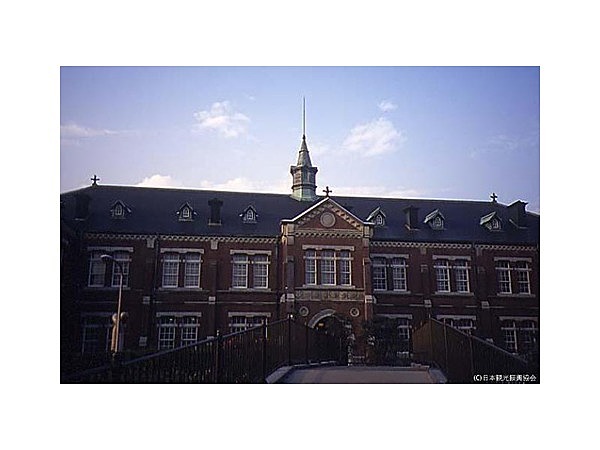 旧近衛師団司令部庁舎