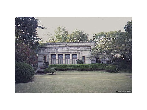 青淵文庫(国指定重要文化財)